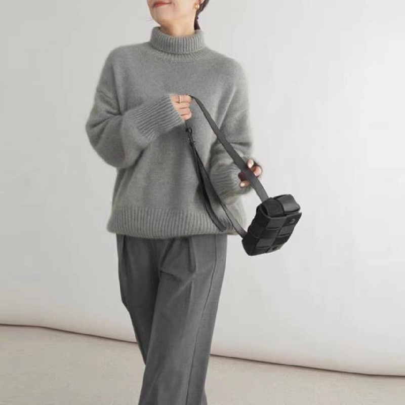 秋冬加厚素色羊毛針織上衣 高領寬鬆慵懶羊毛毛衣