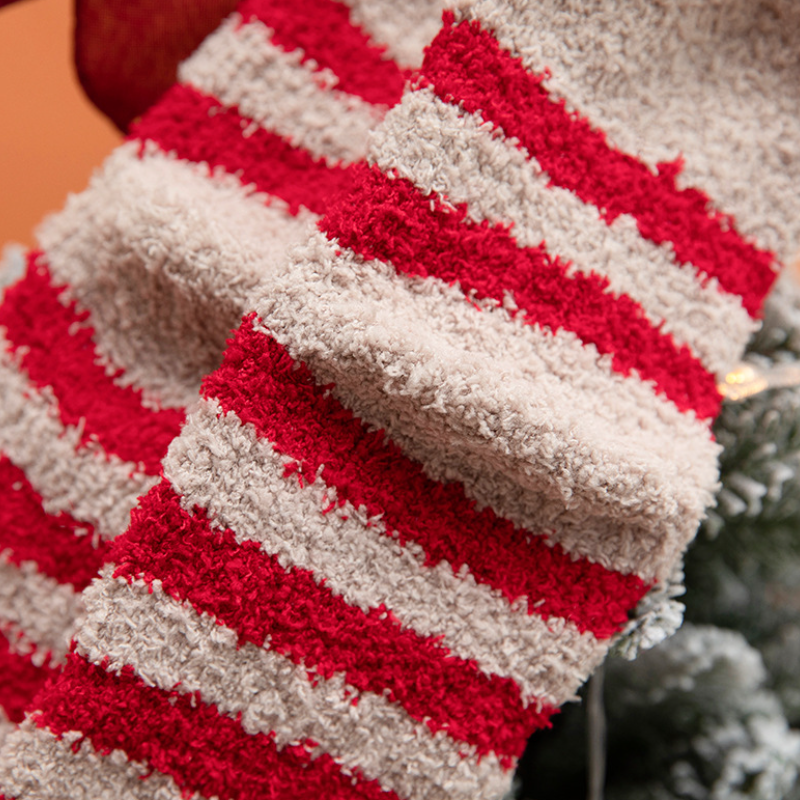 聖誕厚款毛絨中筒襪 珊瑚絨保暖 附禮盒（交換禮物/送禮首選）