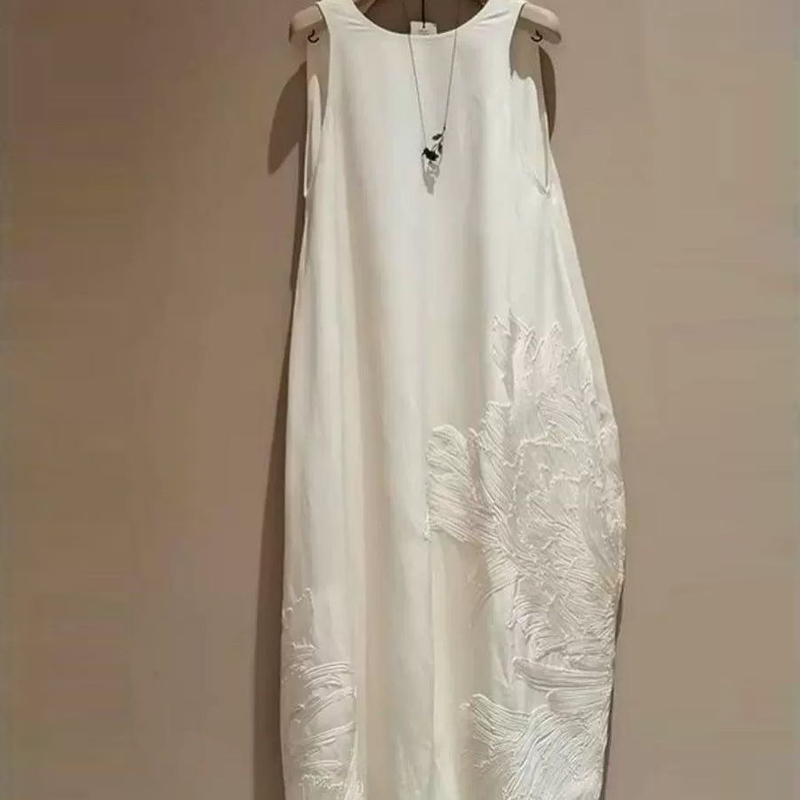 新款推薦 法式高端精緻繡花洋裝 緞面刺繡連身裙