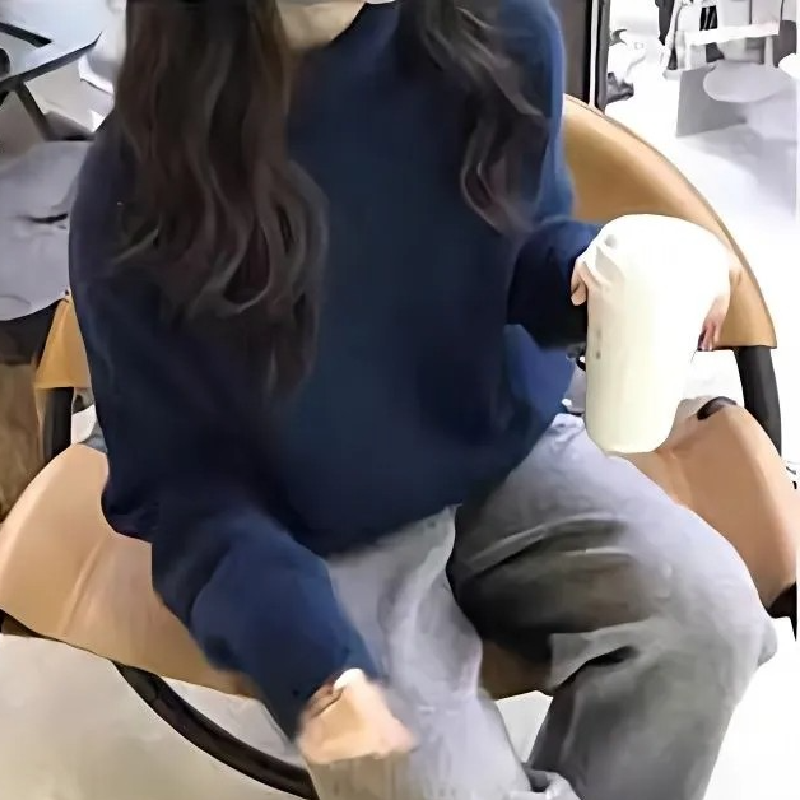 秋冬加厚素色羊毛針織上衣 高領寬鬆慵懶羊毛毛衣