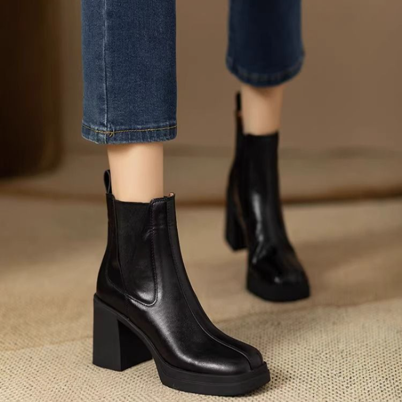 溫柔好感 素面 爆款 V口 粗高跟 切爾西 厚底 馬丁靴 短靴