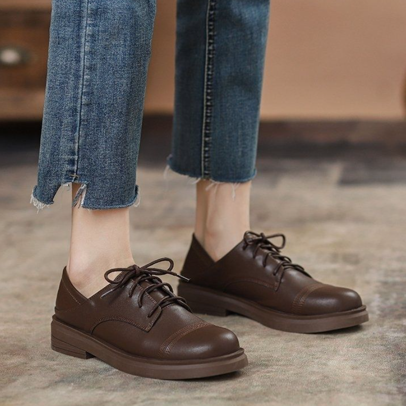 英倫風軟底小皮鞋-春秋系帶防滑工作鞋