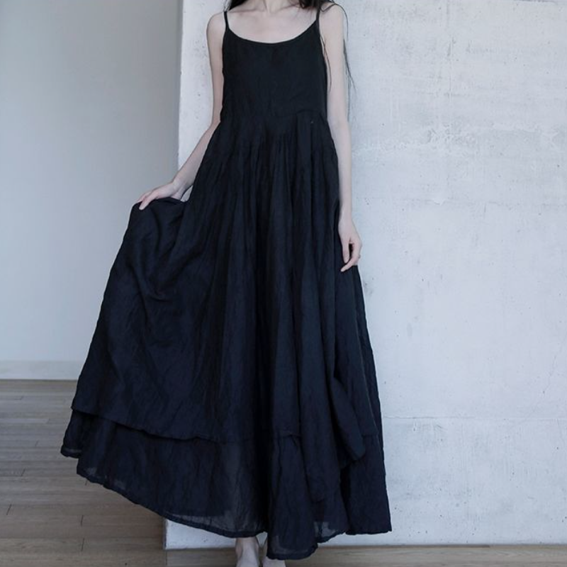 黑白超長不規則大擺吊帶洋裝