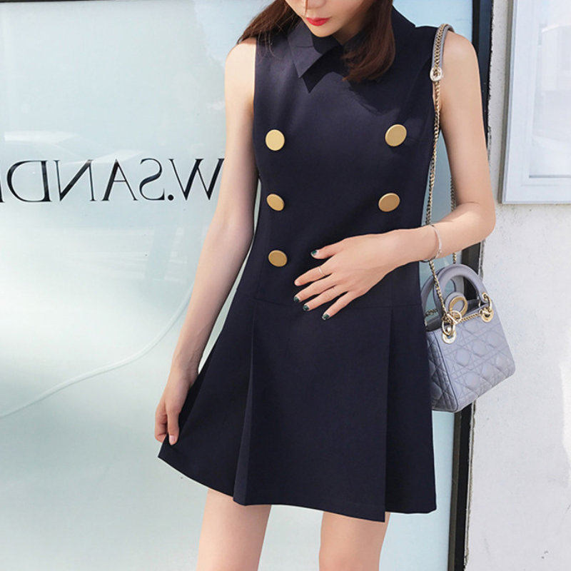 初戀連身裙設計感英倫風雙排釦翻領無袖短洋裝