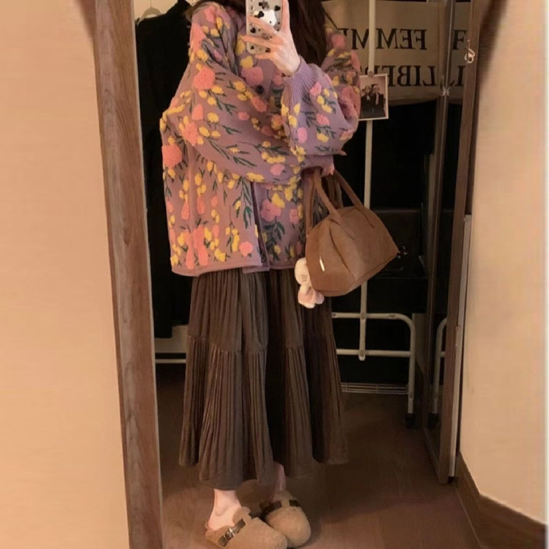 簡約 ‧ 甜美立體花朵針織外套秋冬復古提花